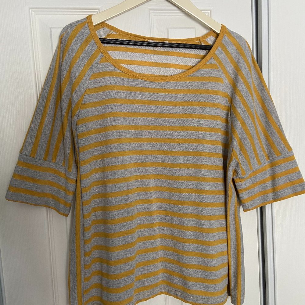 Jane and Delancey boxy tee